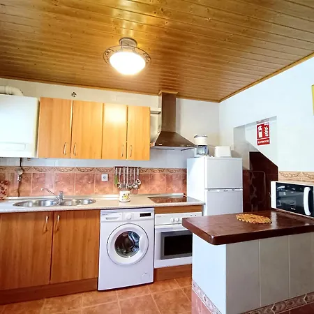 Casa Raspa Дом отдыха Baterna
